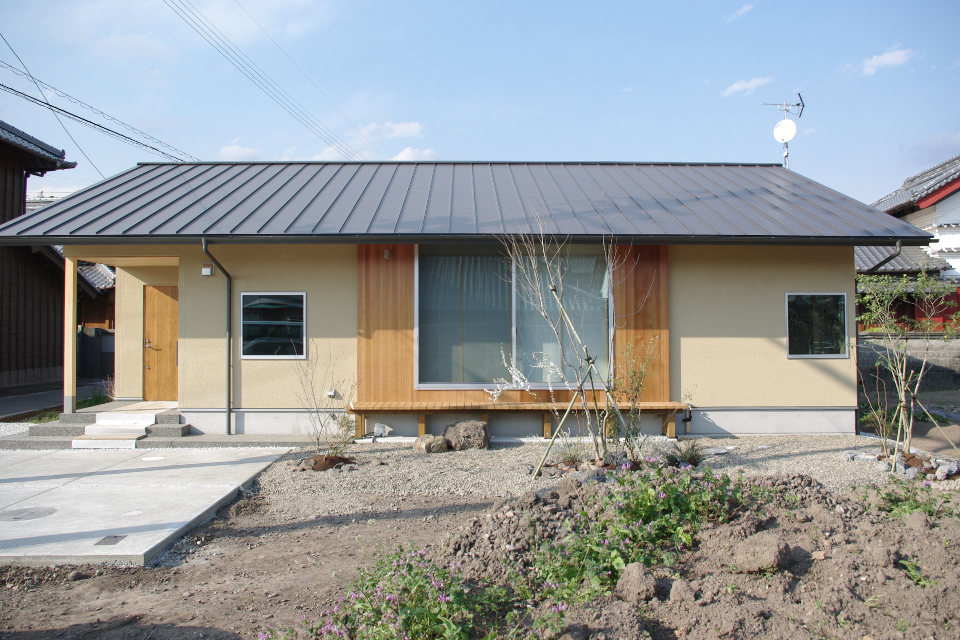 外観,ガルバリウム,塗り壁,平屋,